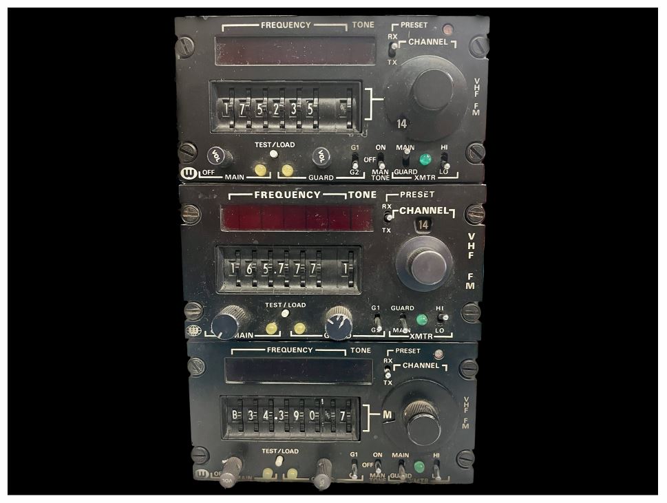 400-0073-000 - Wulfberg FM Control - Lot of 3 – Westcan Aircraft Auction