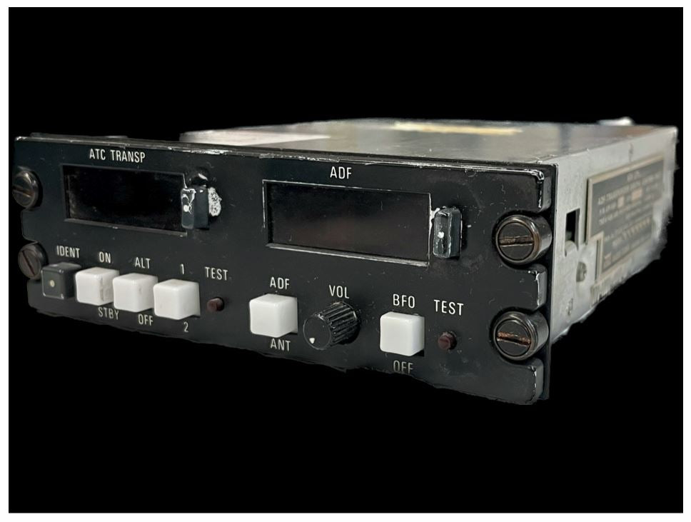 071-1061-05 - TXP/ADF Control Head KCU-578 – Westcan Aircraft Auction
